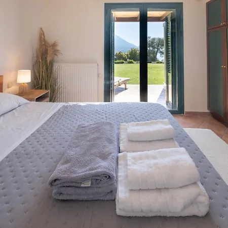 Villa Alekata, Relaxing Private Near The Argostoli (Kefalonia)